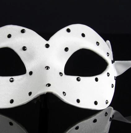 Colombina Pois White - Image 2