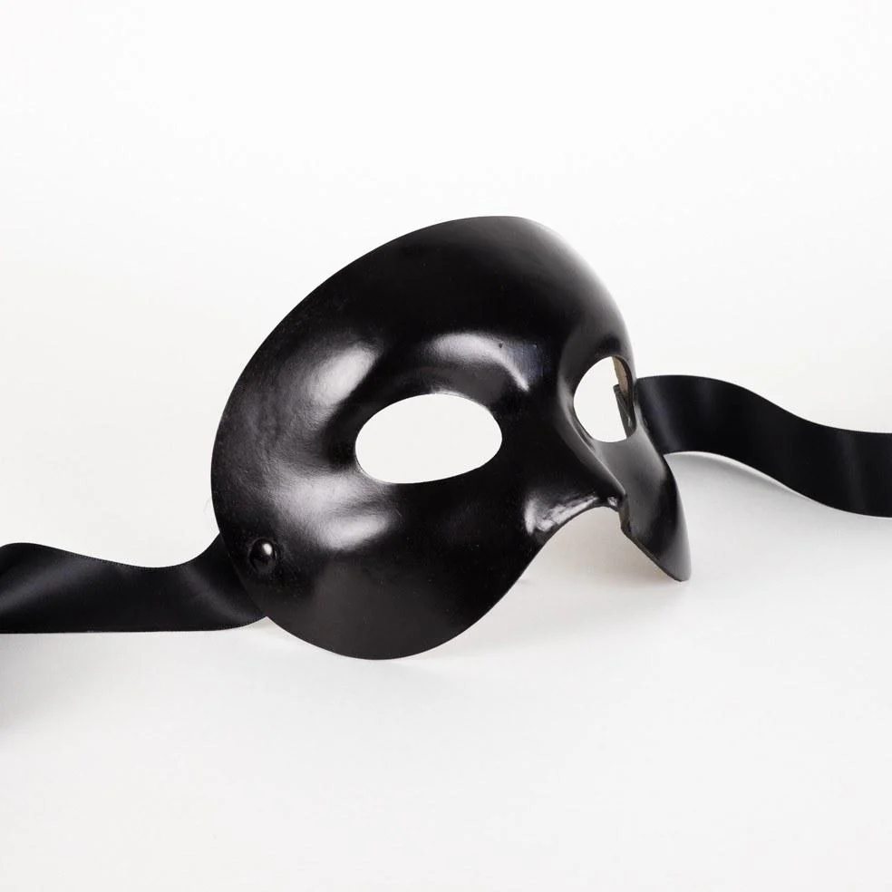 Opera Leather Black